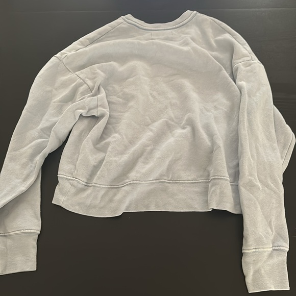 Light blue crewneck from Hollister size small. - Picture 3 of 3